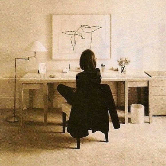 Meet your Posher, Alicia - Picture 1 of 1